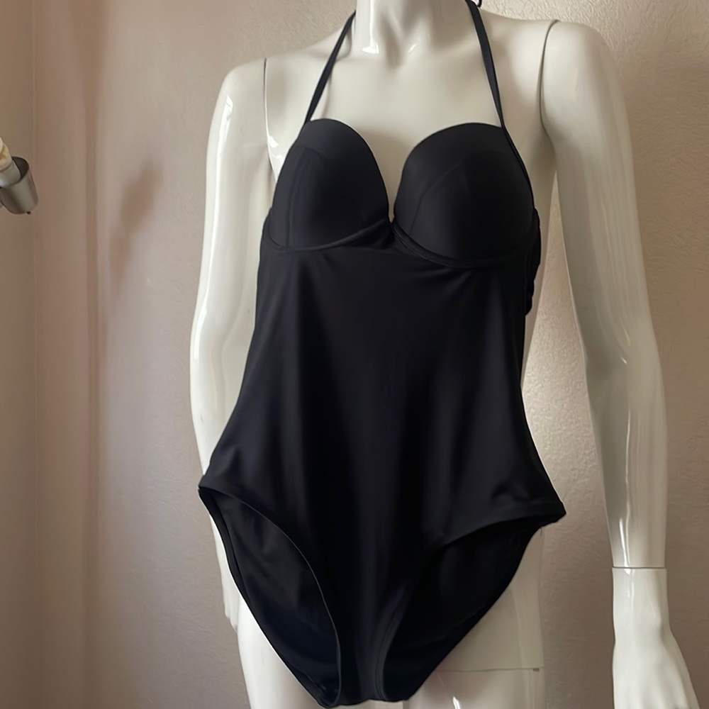 Old Navy One Piece Bathing Suit